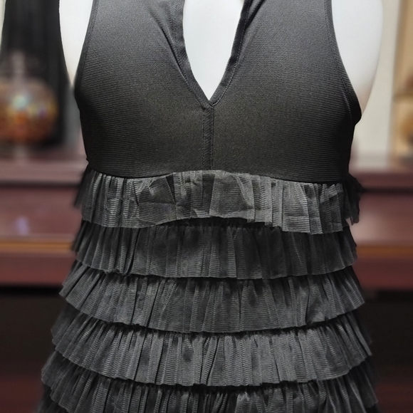 Black Sequined Dress Top - Picture 3 of 4